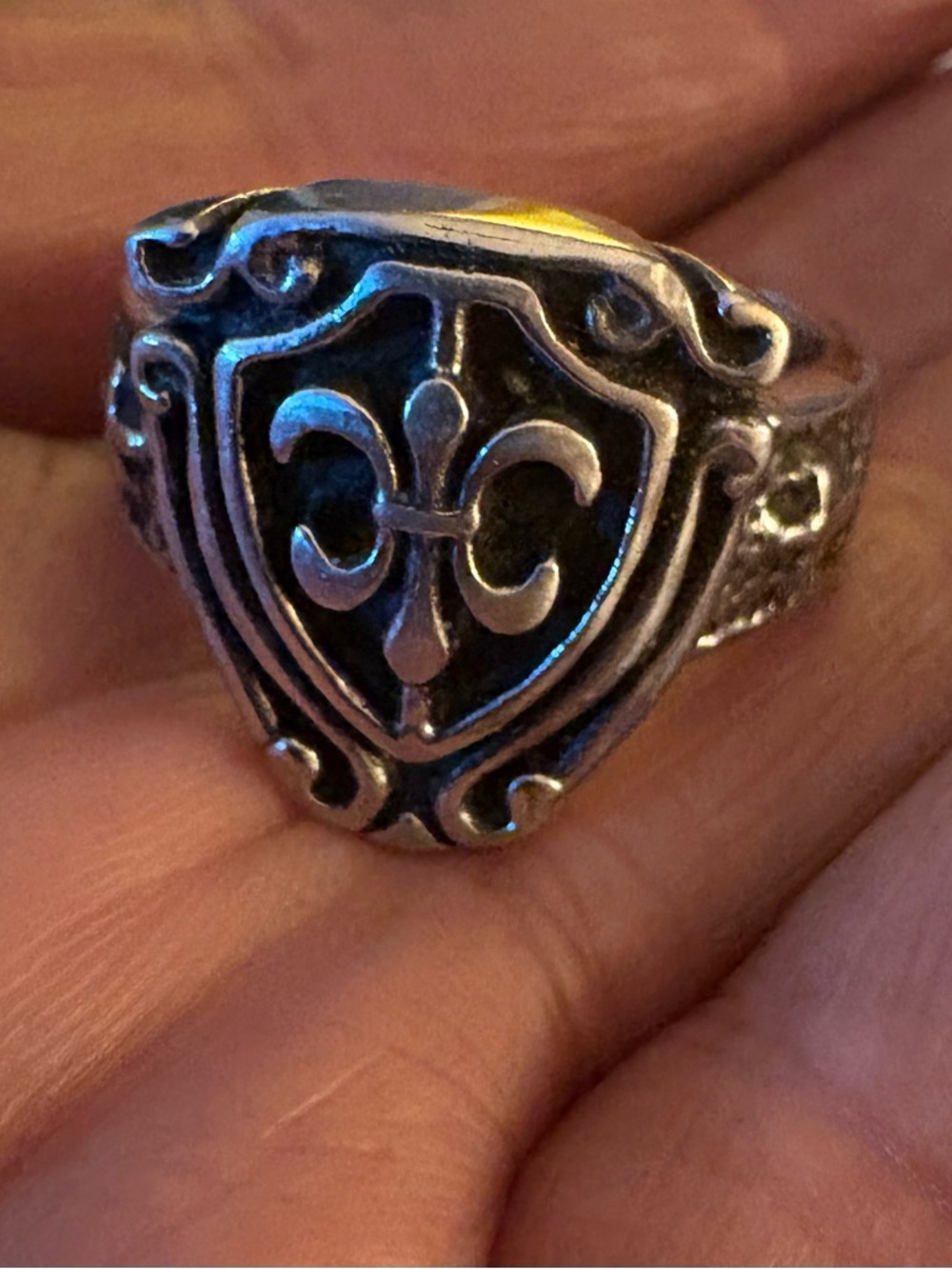 Men's Silver Fleur-de-Lis Shield Ring size 10